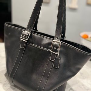 Coach Madison Leather East West black Tote Shoulder Bag Purse